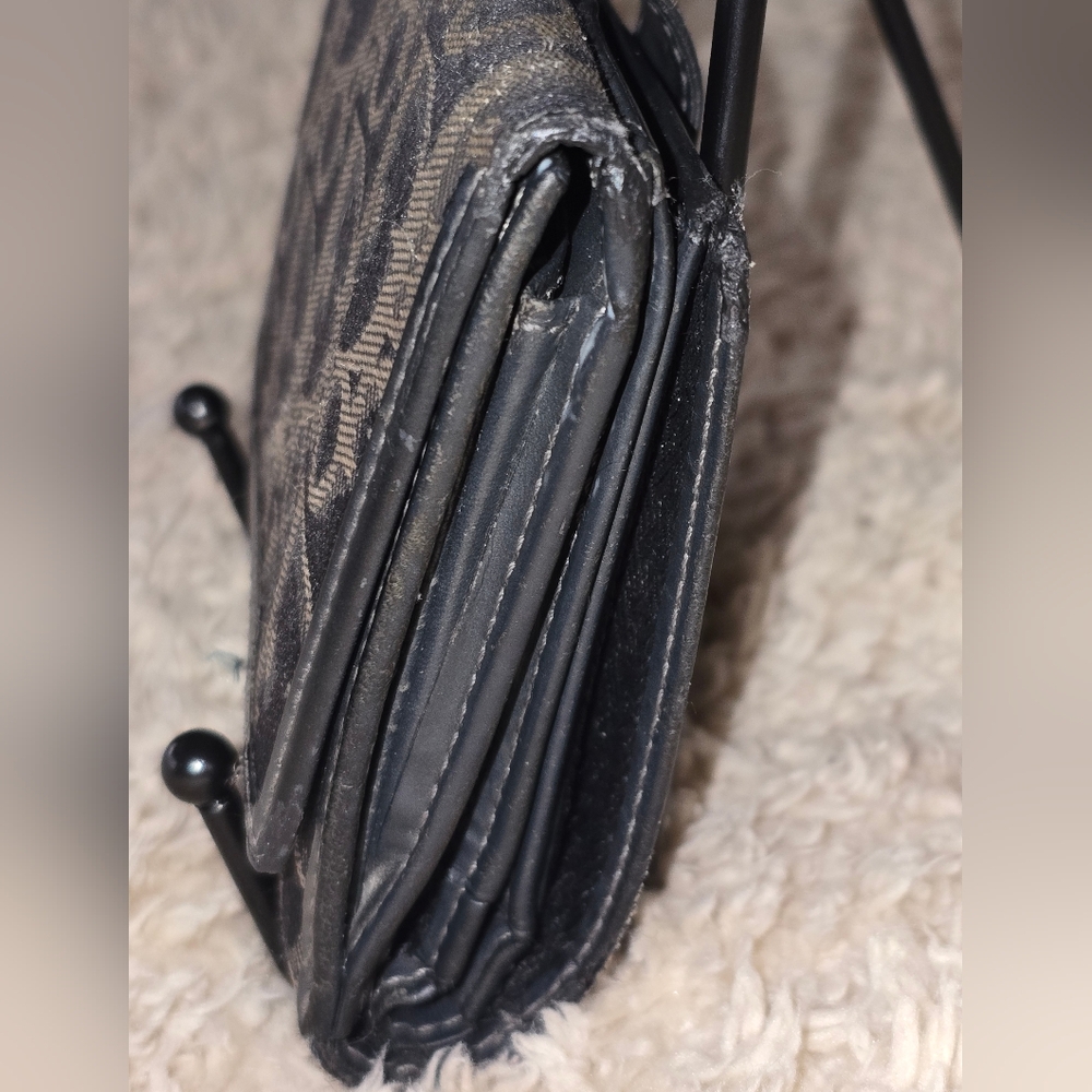 Dior Black and Cream Monogram Continental Wallet - Picture 6 of 16